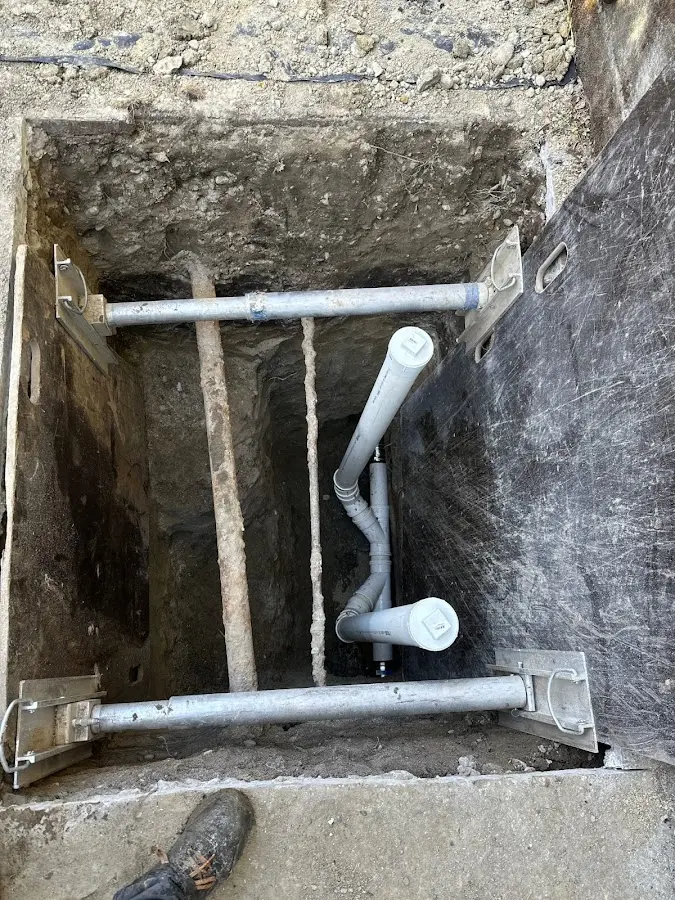 Experienced plumber completing Gas Line Repair work in Oxford